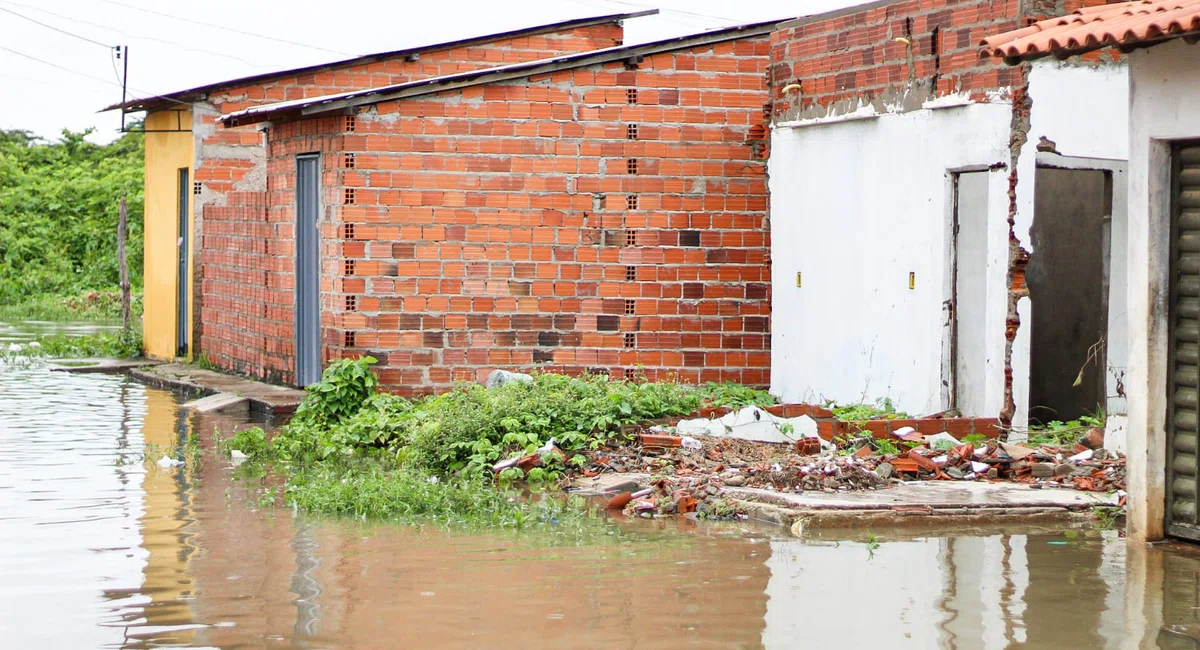 Alagamento na Vila Apolônia em Teresina