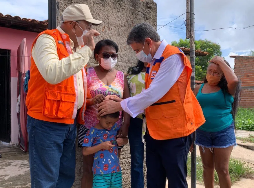 Governador Wellington Dias e Prefeito de Teresina Dr. Pessoa visitam áreas alagadas em Teresina