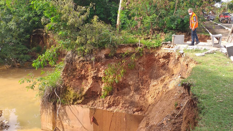 Defesa Civil interdita trecho na avenida Maranhão com risco de desabamento.