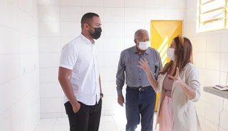 Dr. Pessoa vistoria conclusão de obra do novo Florescer Sul.