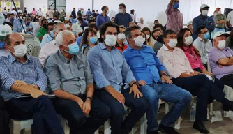 Evento de abertura Nacional da Colheita de Soja em Sebastião Leão.