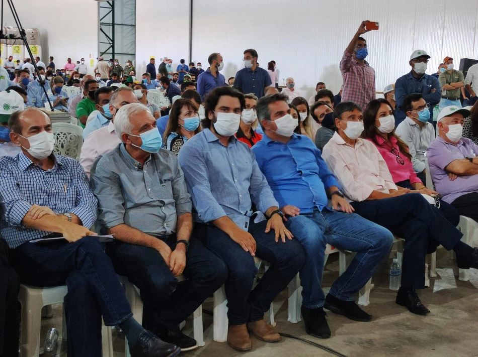 Evento de abertura Nacional da Colheita de Soja em Sebastião Leão.