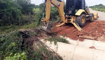 Trecho da rodovia PI-143 recuperada após fortes chuvas.