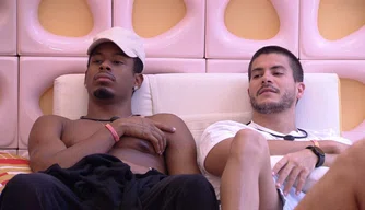 Arthur Aguiar e Paulo André no BBB 22.