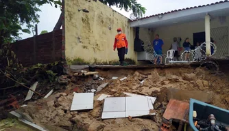 Áreas atingidas pelas fortes chuvas em Teresina.