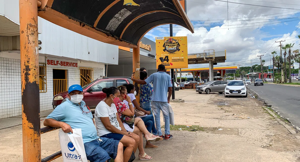 Quinto dia de greve dos ônibus