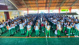 Escolas do interior fazem retorno presencial