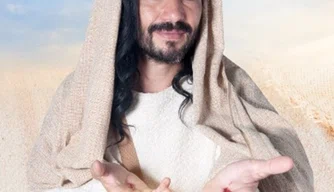 Ator Caio Blat interpretará Jesus no espetáculo Paixão de Cristo no Piauí.