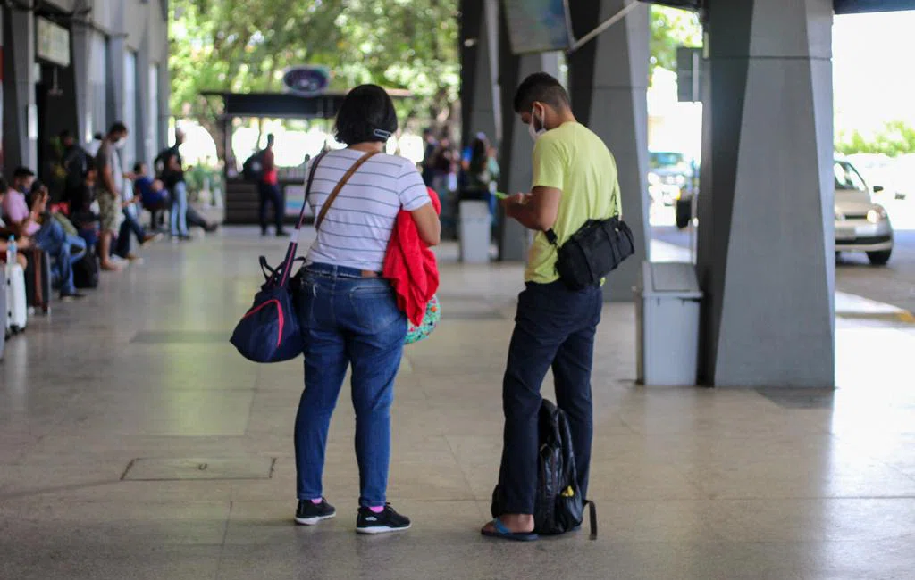 Movimentação no terminal rodoviário