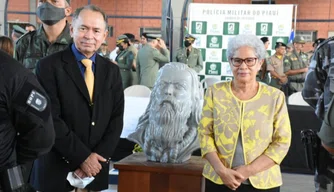 Governadora Regina Sousa em evento na PM