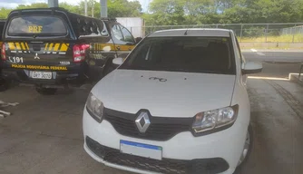 Carro recuperado em Valença do Piauí