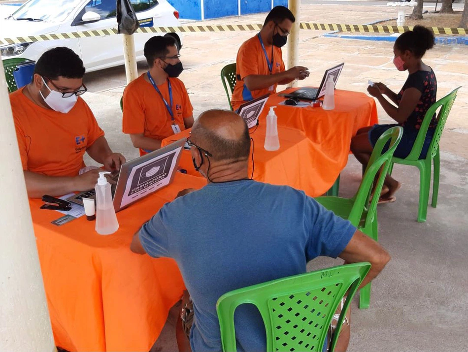 Posto de atendimento Equatorial Piauí em ação no município de Porto do Piauí