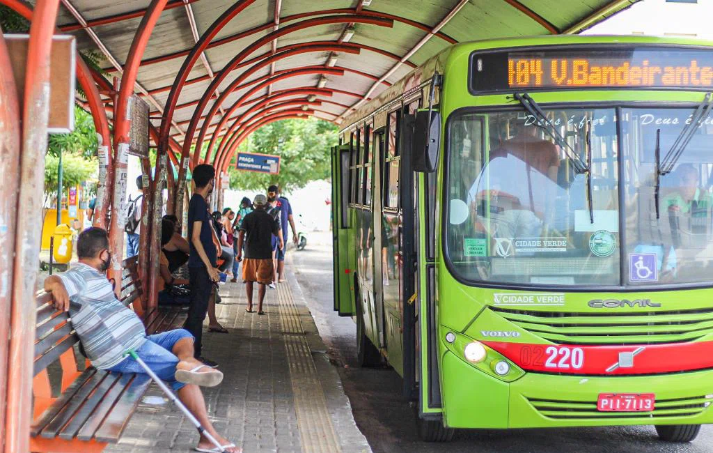 Circulação dos ônibus em Teresina