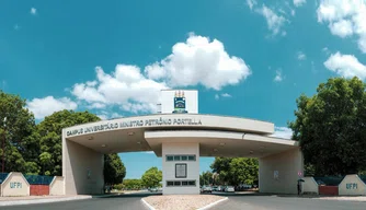 Entrada da UFPI, Campus Universitário Petrônio Portela