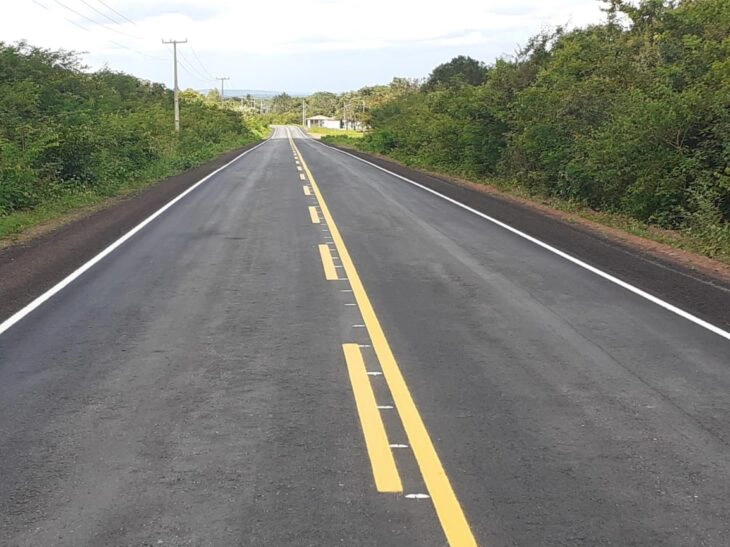 Trecho de rodovias recebem recapeamento asfáltico