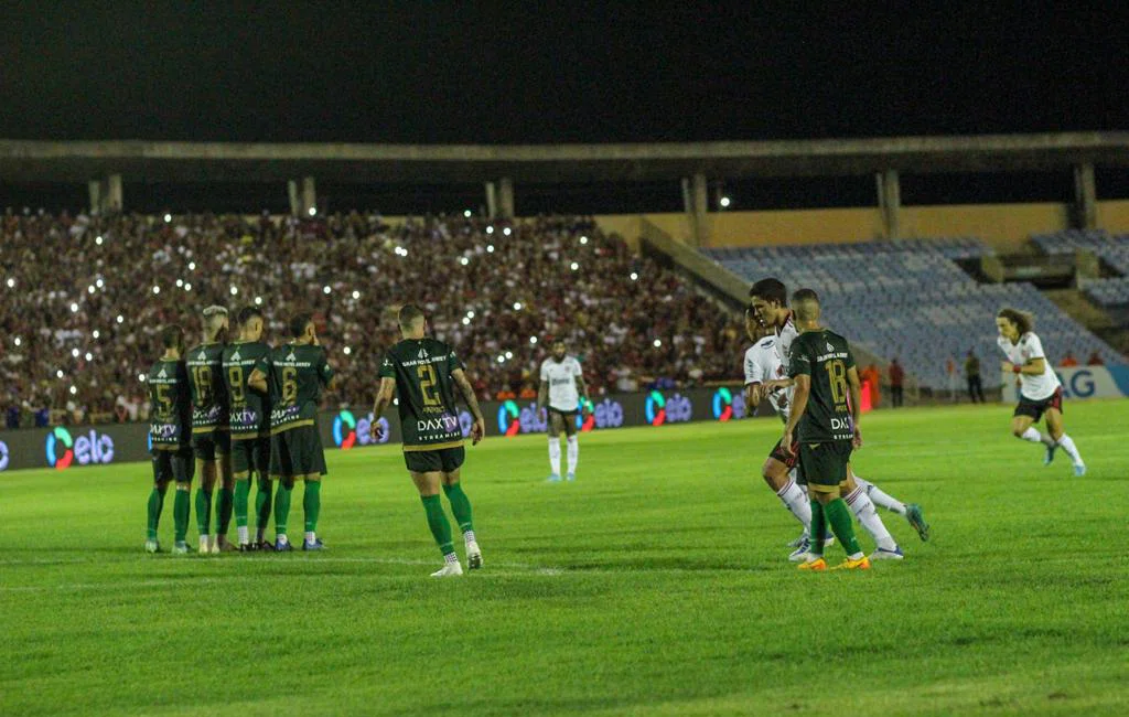 Jogo entre Altos x Flamengo