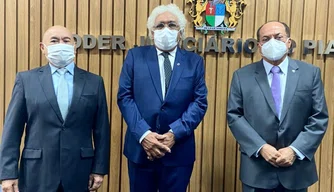 Juiz toma posse da 1° Vara dos Feitos da Fazenda de Teresina