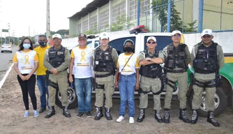 Detran e BPTran em ação conjunta da campanha Maio Amarelo.