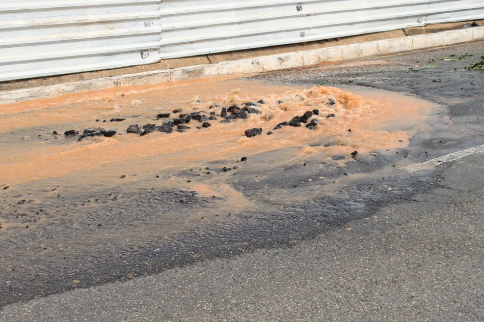 Vazamento de água em Teresina