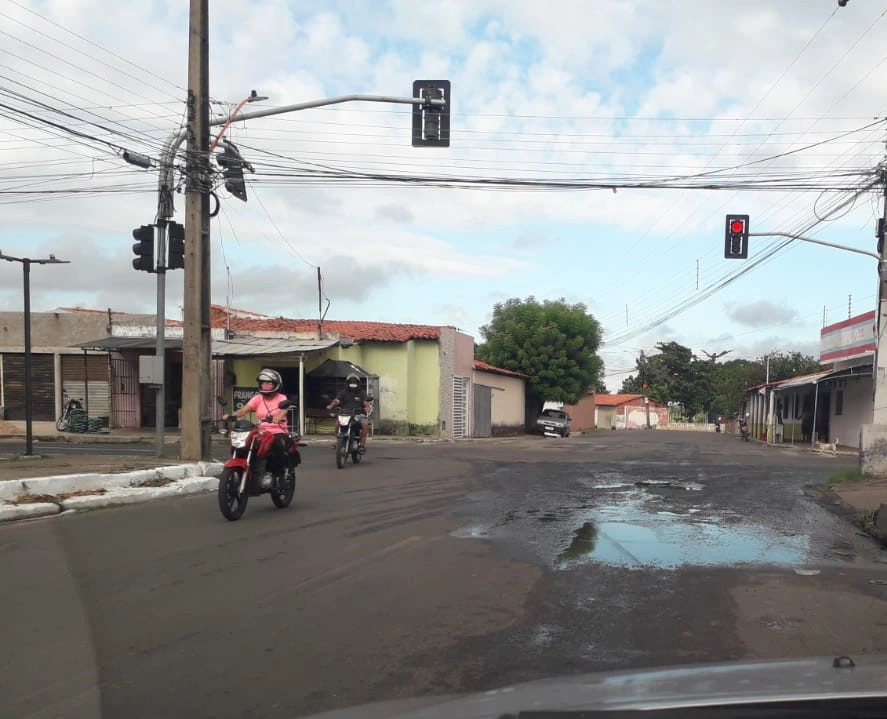 Esgoto entupido em Teresina