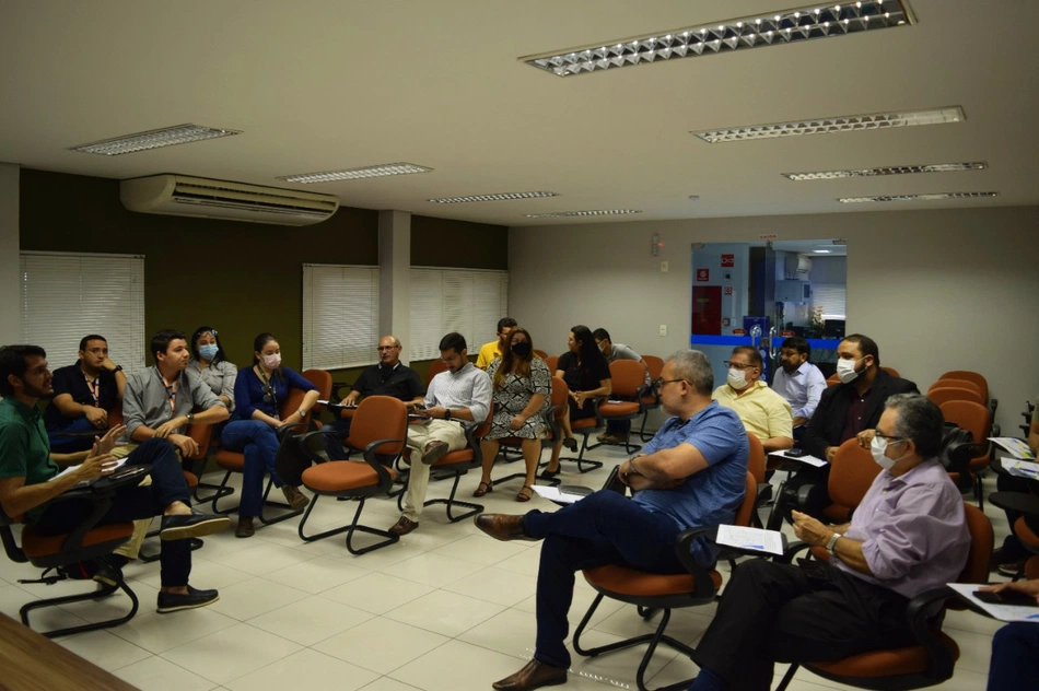 Lojistas se reúnem com SAAD e dialogam sobre obras em ruas do Centro