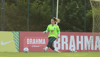 Gabi Barbieri no campo