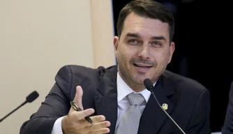 Flávio Bolsonaro.