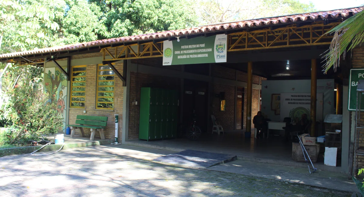 Polícia Ambiental no parque Zoobotânico