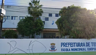 Escola Municipal Eurípedes de Aguiar