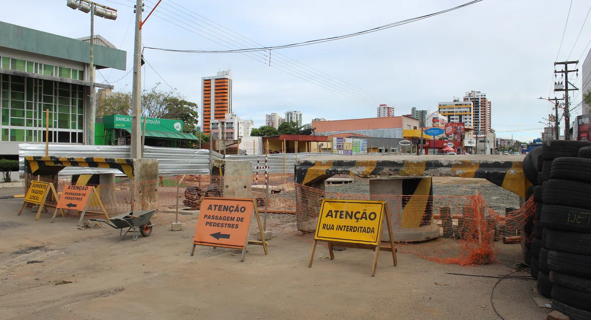 Comerciantes reclamam de interdição na Avenida Homero Castelo Branco em Teresina