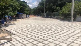 Interdição na rua Coelho Rodrigues entre a Avenida Maranhão e rua Rui Barbosa.