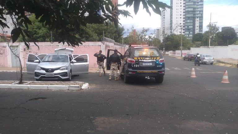 Veículo recuperado pela PRF.