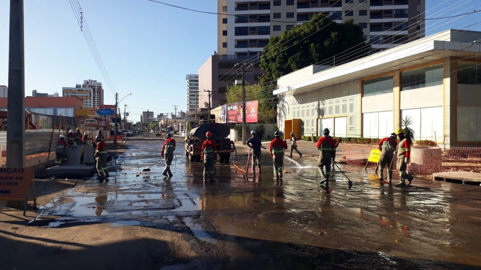 Trecho da avenida Homero Castelo Branco.