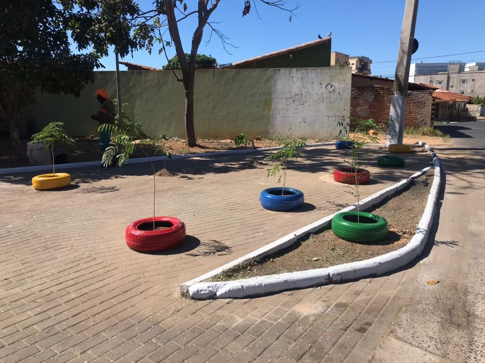 Ação de limpeza no Parque da Cidadania.