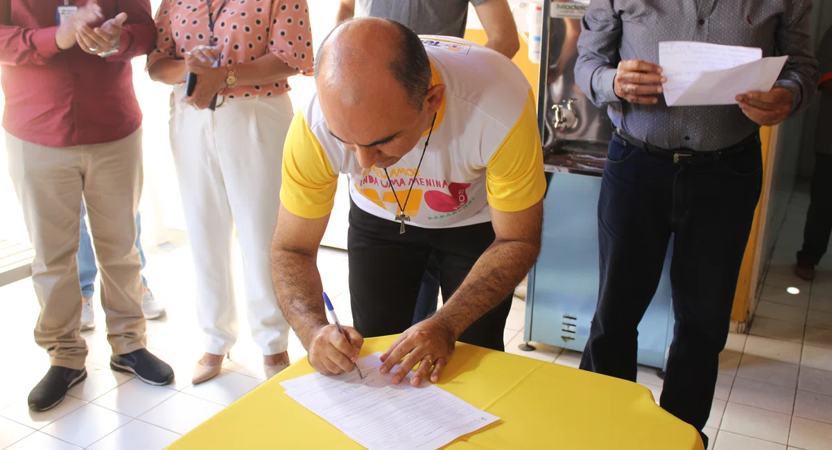 Allan Cavalcante assina Ordem de Serviço para dois conselhos tutelares em Teresina