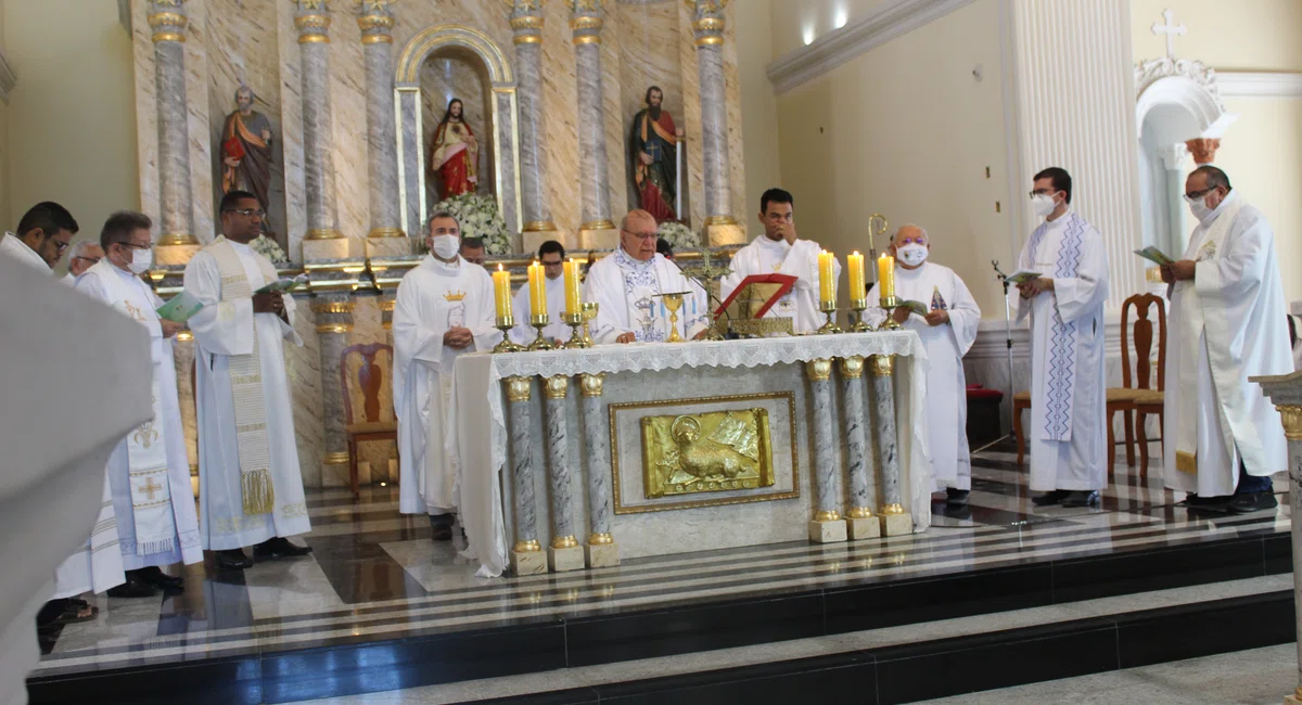 Missa solene do aniversário de 170 anos de Teresina.