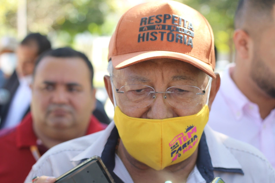 Dr. Pessoa em reinauguração da Praça Engenheiro Cícero Ferraz.