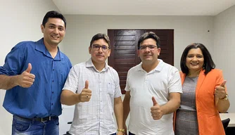 Rafael Fonteles em reunião com representantes do PDT de Picos