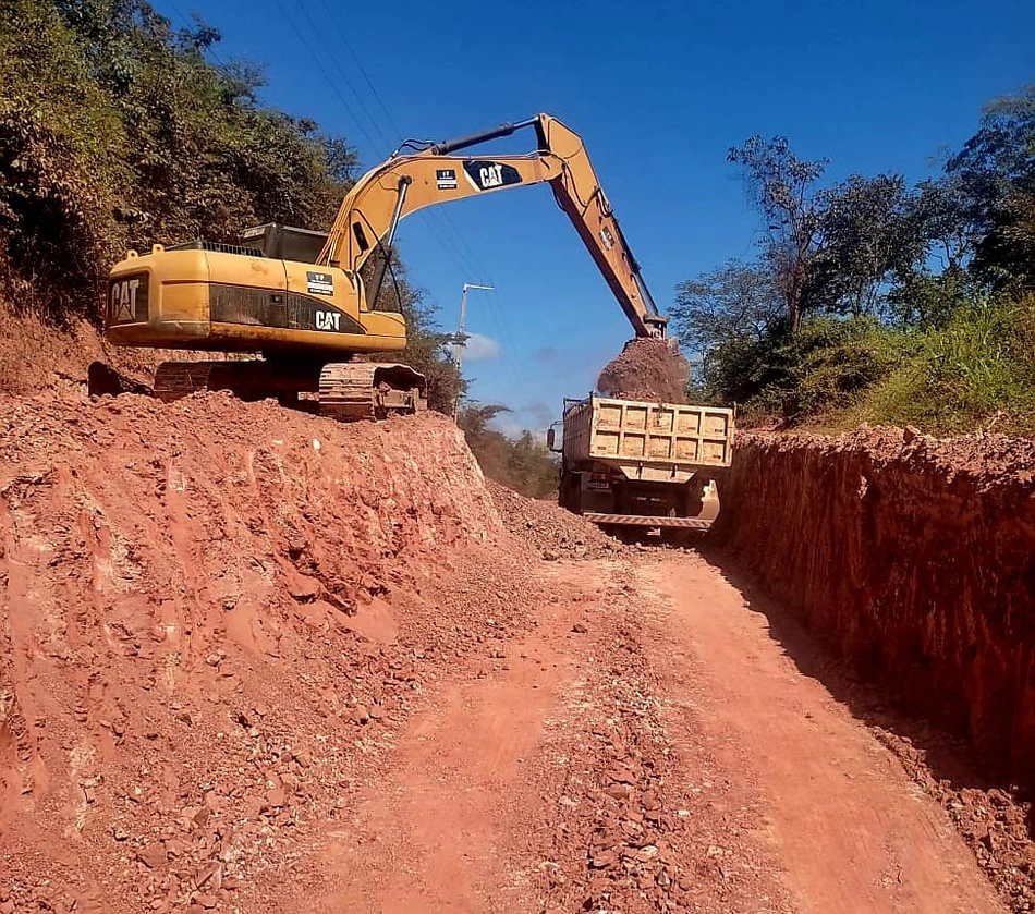 Obra no povoado Morro do Papagaio, zona rural de Teresina.