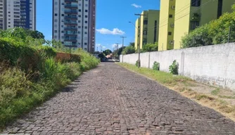 Rua do bairro Horto, na zona Leste de Teresina.