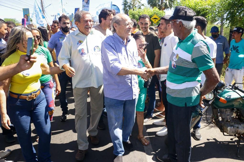 Sílvio Mendes promove caminhada em São Miguel do Tapuio