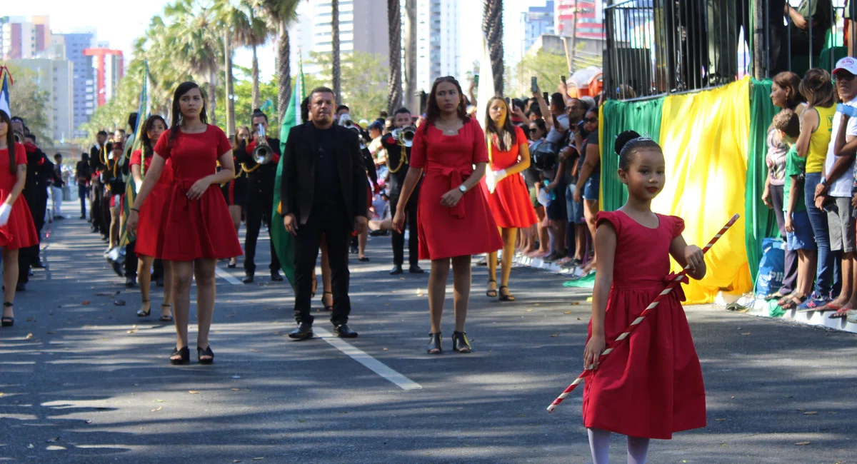 Desfile de 200 anos da Independência do Brasil