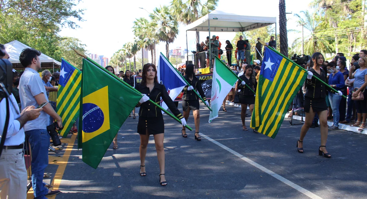 Desfile de 200 anos da Independência do Brasil