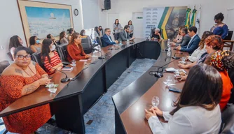 Reunião de lançamento do projeto  "Ei Mermã, Elas Empreendem".