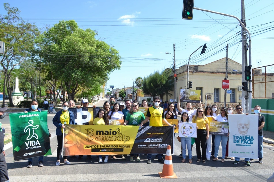 Detran-PI realiza blitz educativa em Piripiri.