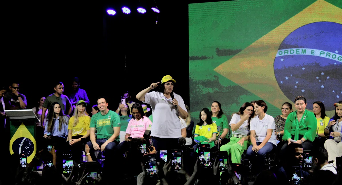 Primeira-dama Michele Bolsonaro visita Teresina