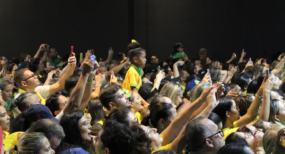 Primeira-dama Michele Bolsonaro visita Teresina