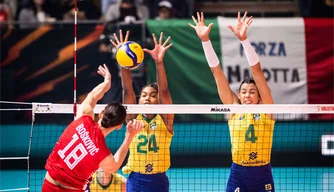 Brasil é superado por Sérvia e é vice no mundial do Vôlei Feminino