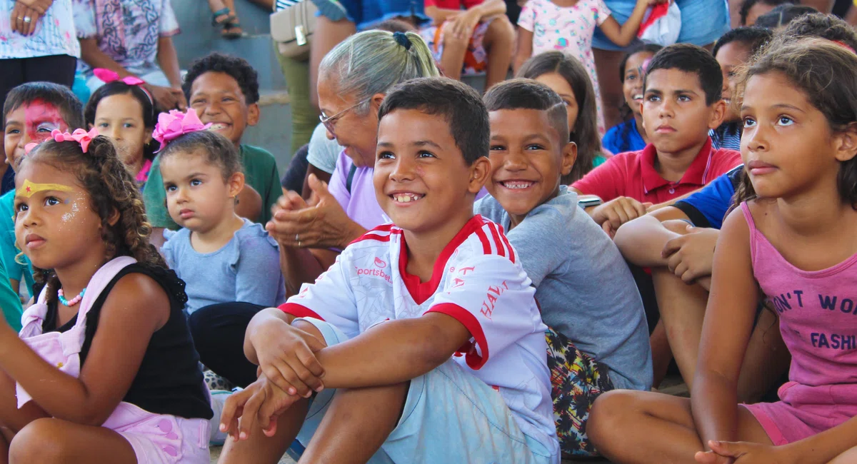 Dr. Pessoa visita lazer infantil na Santa Maria da Codipi