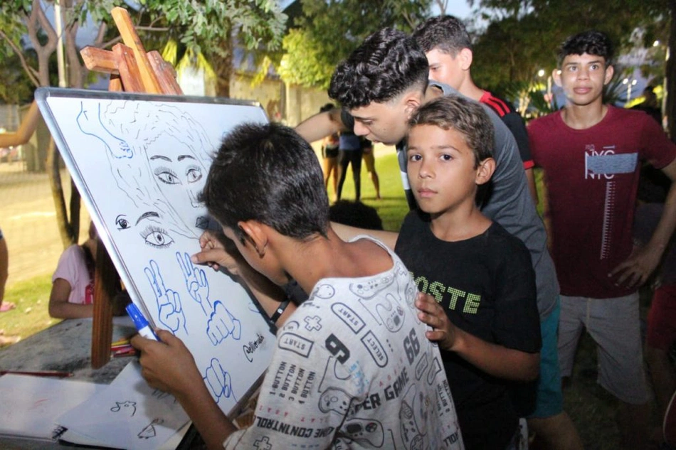 Projeto Cultura Inthegrada leva ações aos cidadãos teresinenses.